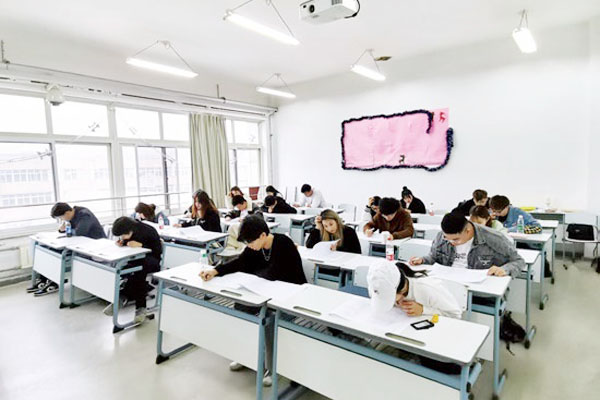 大连外国语大学SQA